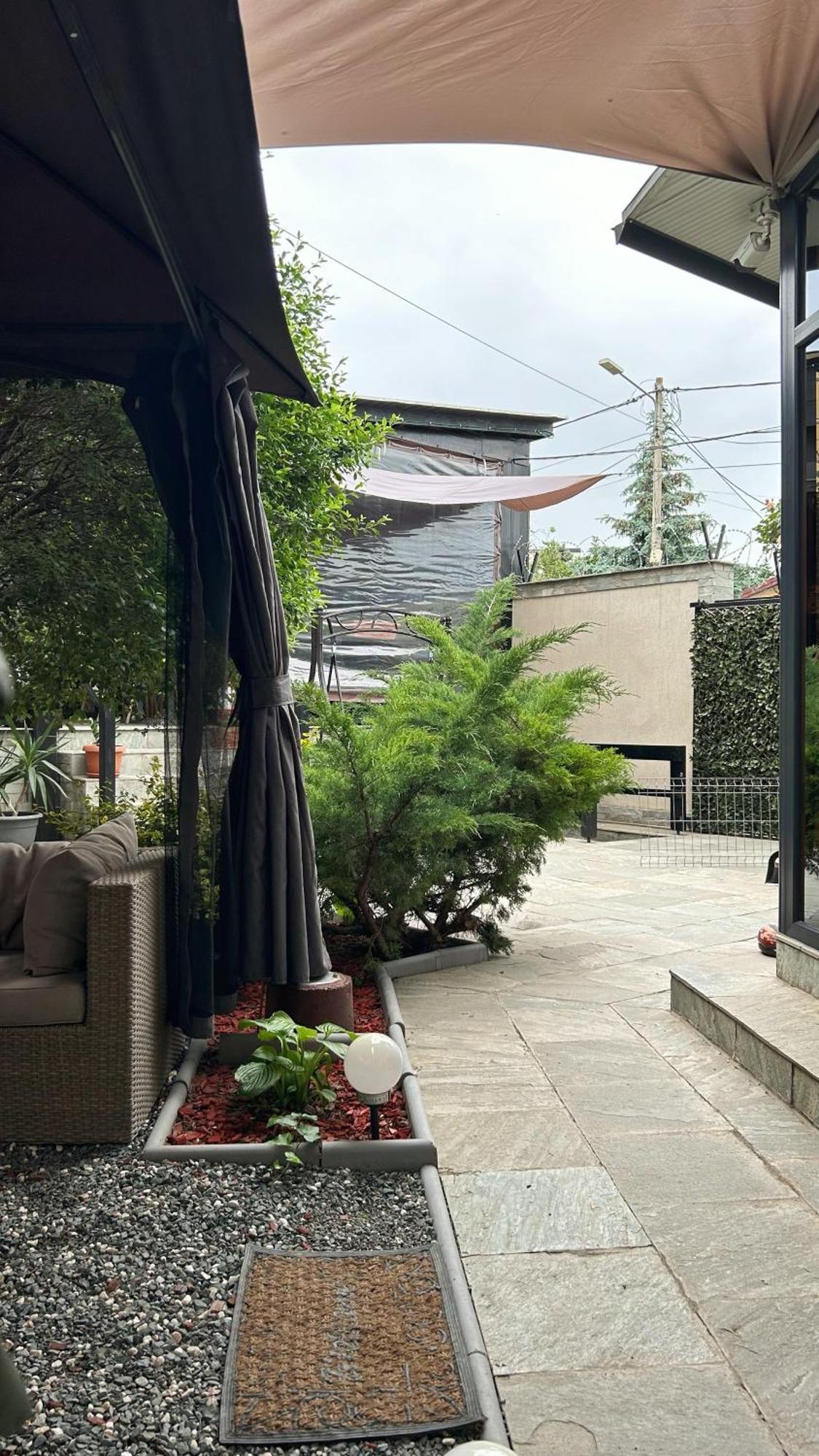 Vila Andrei تيشيرغيول المظهر الخارجي الصورة
